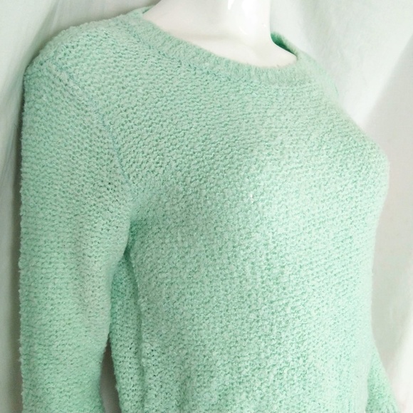 H&M Divided Mint Green Cropped Crew Neck Sweater - Picture 2 of 4